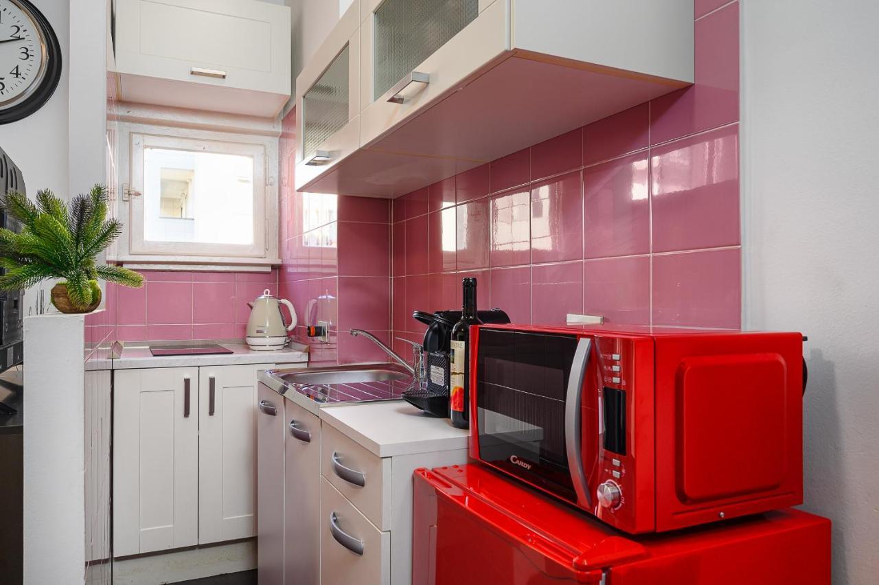 Gressoney 6-Sx - Monolocale Cool Apartment Milan Bagian luar foto