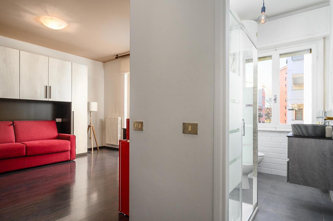 Gressoney 6-Sx - Monolocale Cool Apartment Milan Bagian luar foto